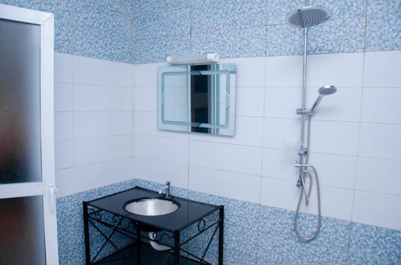 Apartamento Ker Adja Ziguinchor Exterior foto