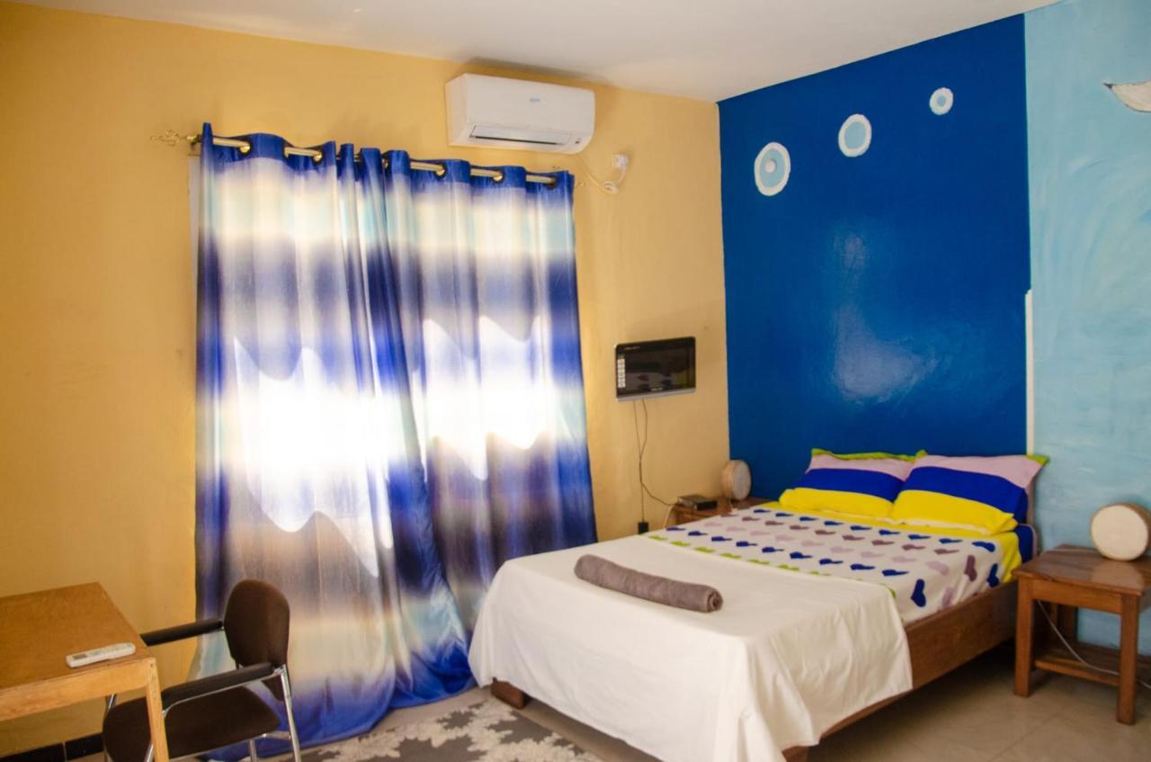 Apartamento Ker Adja Ziguinchor Exterior foto